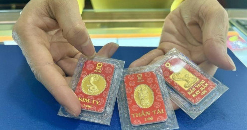 Khan vàng bốn số 9 dịp vía Thần Tài