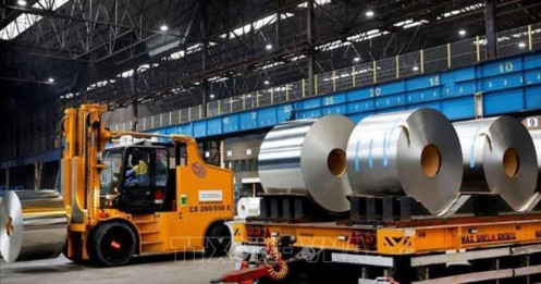 EU Đáp Trả Mạnh Tay Trước Đòn Thuế Thép Nhôm của Mỹ: Cuộc Chiến Thương Mại Không Hồi Kết?