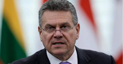 Politico: Ông Trump cảnh báo toàn châu Âu - Bắc Kinh có tin vui, EU đau đầu, mang "vali quà tặng" tới Mỹ