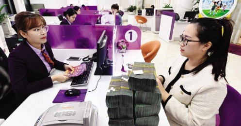 Bơm vốn cho loạt đại dự án, ngân hàng lo vướng room