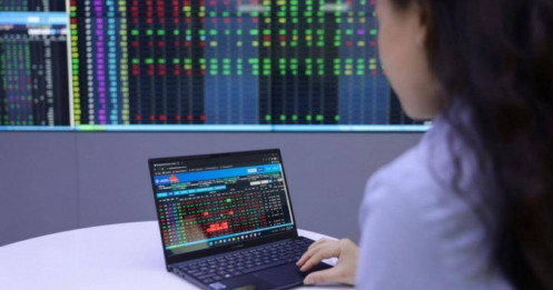 Tìm cơ hội tích lũy nếu thị trường bứt phá qua ngưỡng 1.300 điểm