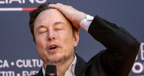 Hơn 150.000 người Canada ký đơn yêu cầu tước quốc tịch của tỷ phú Elon Musk