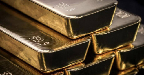 Giá vàng lập kỷ lục thứ 11 trong năm 2025, “cá mập” SPDR Gold Trust gom mạnh