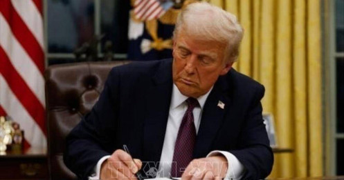 Những lo ngại về chương trình 'thị thực vàng' 5 triệu USD của Tổng thống Trump