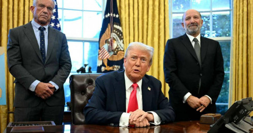 ‘Thẻ vàng’ 5 triệu USD của ông Trump: Giấc mơ Mỹ chỉ dành cho giới siêu giàu?