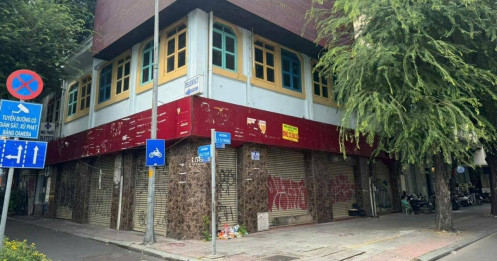 Mặt bằng dư thừa, người thuê khan hiếm