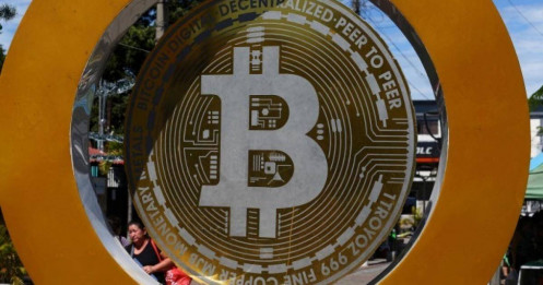 Bitcoin trở lại mốc 95.000 USD