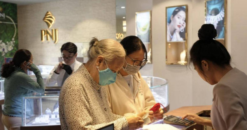 'Lần mò' đi mua vàng miếng SJC