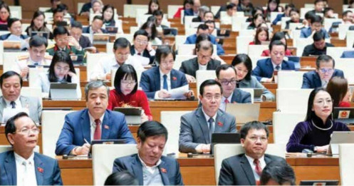 Gỡ nút thắt lớn nhất: Chấm dứt tư duy "không quản được thì cấm"
