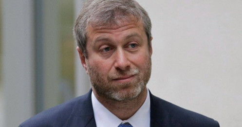 Tiền bán Chelsea của tỷ phú Abramovich được cam kết chuyển cho Ukraine