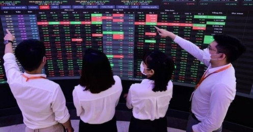 VN-Index vẫn trên đà tăng điểm và hướng tới mốc cao hơn