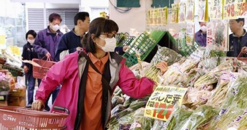 Vì sao mức sống người Nhật ngày càng suy giảm?