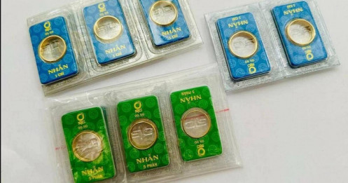 Bỏ cuộc 'mỗi tháng mua một chỉ để có 36 cây vàng dưỡng già'
