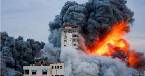 Israel mở lại chiến dịch tấn công vào Gaza
