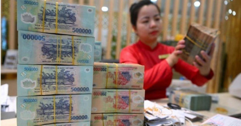 Loạt ngân hàng giảm lãi suất tiết kiệm