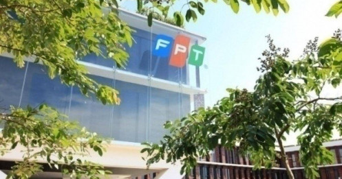 FPT bật tín hiệu hồi phục, nhưng rủi ro vẫn chưa khép lại