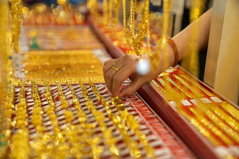 Dự báo giá vàng ngày mai 03/01/2025: Tiếp đà tăng trưởng mạnh mẽ