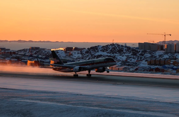 Ông Trump không loại trừ khả năng dùng vũ lực để kiểm soát kênh đào Panama và vùng Greenland