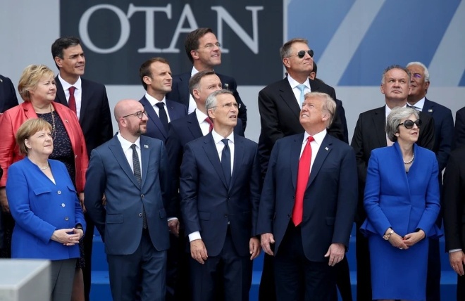 Ông Trump và bài toán mới cực khó với NATO
