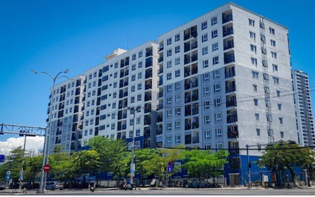 Người mua nhà "chùn bước" vì giá cao