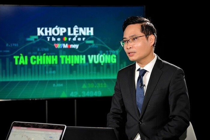 Chọn cổ phiếu ngành nào để giúp NĐT có lì xì đầu năm?