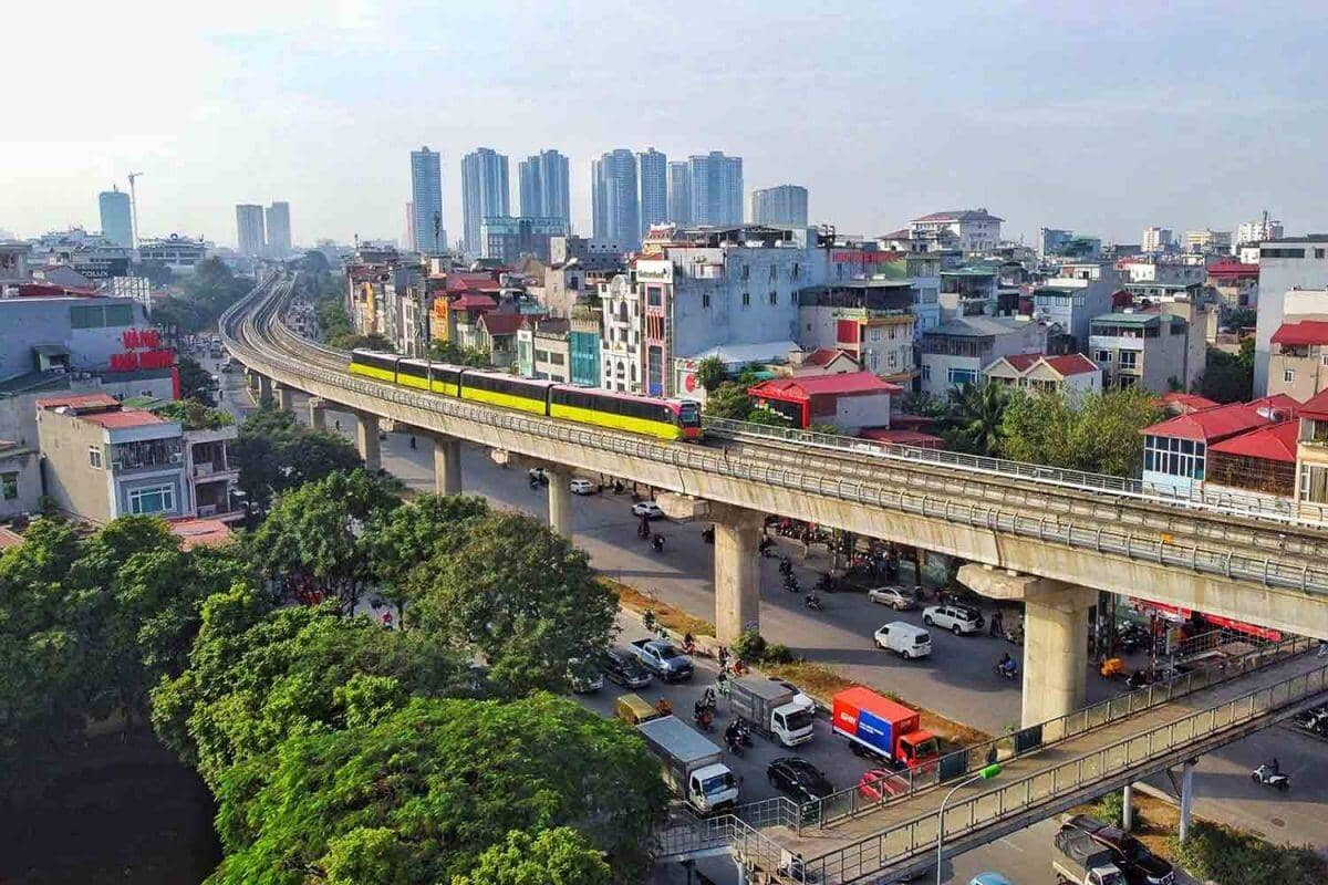 Hạn chế phương tiện cá nhân để cứu giao thông ở Hà Nội