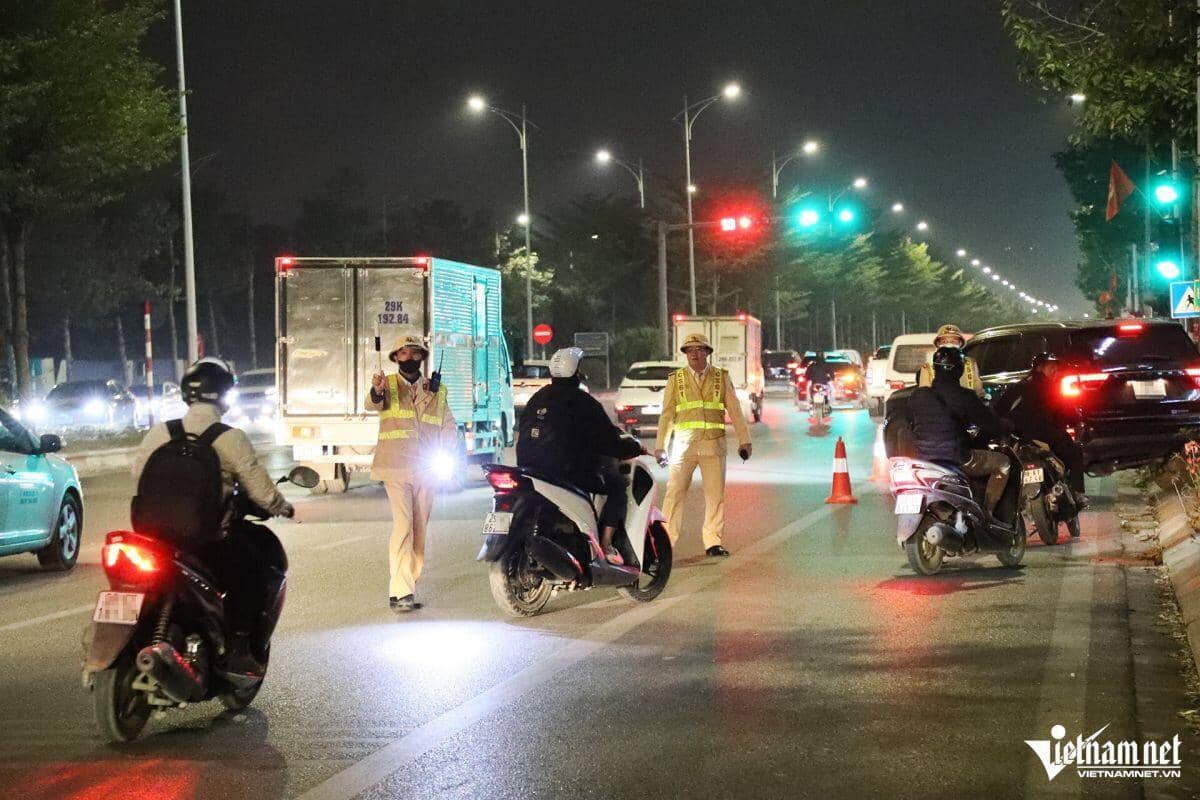 Nghị định 168: Từ sợ không dám vi phạm đến tham gia giao thông văn minh