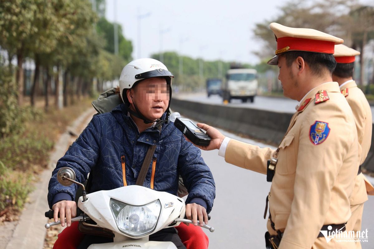 Nghị định 168: Từ sợ không dám vi phạm đến tham gia giao thông văn minh