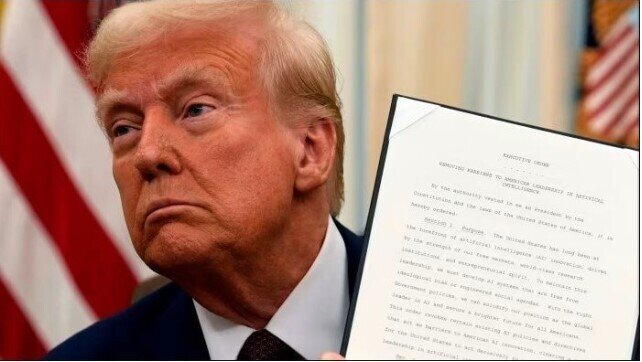 Tổng thống Donald Trump chỉ nói một câu thách thức FED, chứng khoán Mỹ tăng phá kỷ lục