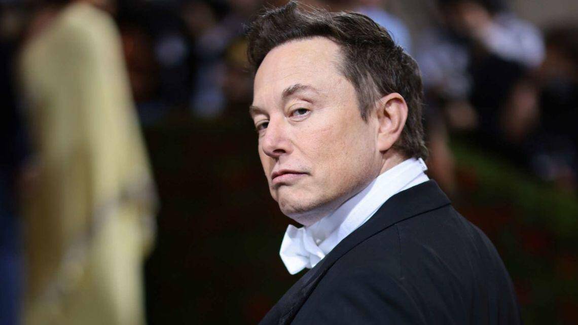 Elon Musk chỉ trích dự án AI trị giá 500 tỷ USD mà Trump công bố
