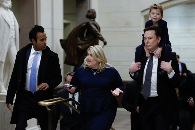 Lý do Elon Musk thành lãnh đạo duy nhất ban tinh giản chính phủ Mỹ