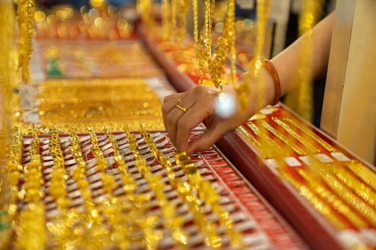 Vàng Thần Tài là gì, ngày Thần Tài năm Ất Tỵ 2025 vào ngày nào?