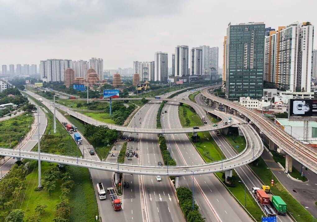 Chuyên gia: TP HCM khó tăng trưởng 10% nếu dựa vào động lực hiện hữu