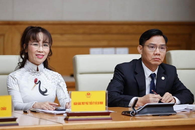 Thủ tướng làm việc với lãnh đạo Agribank, BIDV, VietinBank, Vietcombank,...để thúc đẩy tăng trưởng và kiểm soát lạm phát
