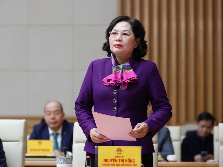 Thủ tướng: Các ngân hàng cần hy sinh một phần lợi nhuận để giảm lãi suất cho vay, hỗ trợ nền kinh tế, người dân, doanh nghiệp