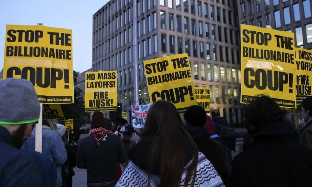 Ác mộng của nhân viên liên bang Mỹ giữa sóng sa thải