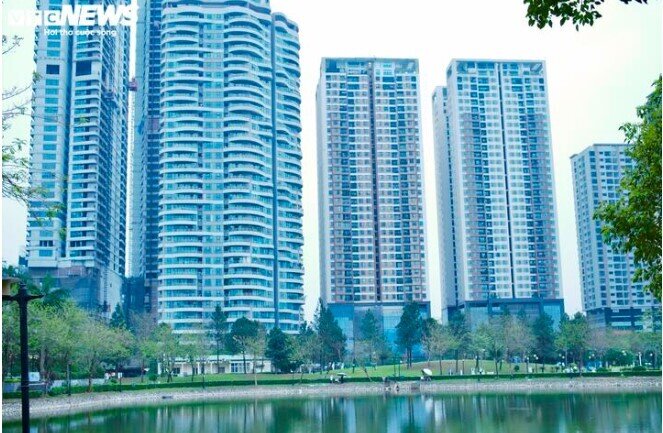 Giá chung cư chững lại, nhà đầu tư sốt ruột lo 'ôm bom'