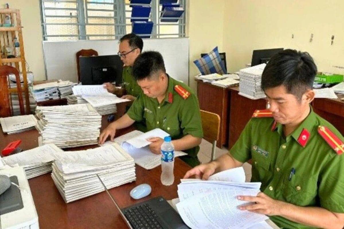 Sai phạm ở sân bay Long Thành: Hàng loạt cán bộ bị bắt, thu giữ hơn 10.000 hồ sơ