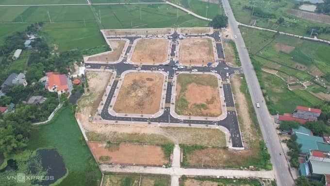 Đất trúng đấu giá tại huyện Phúc Thọ giảm gần 40%