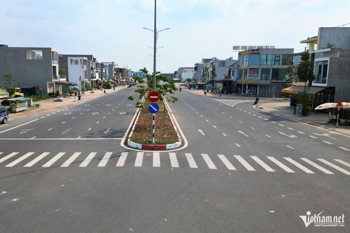 Sai phạm ở sân bay Long Thành: Hàng loạt cán bộ bị bắt, thu giữ hơn 10.000 hồ sơ
