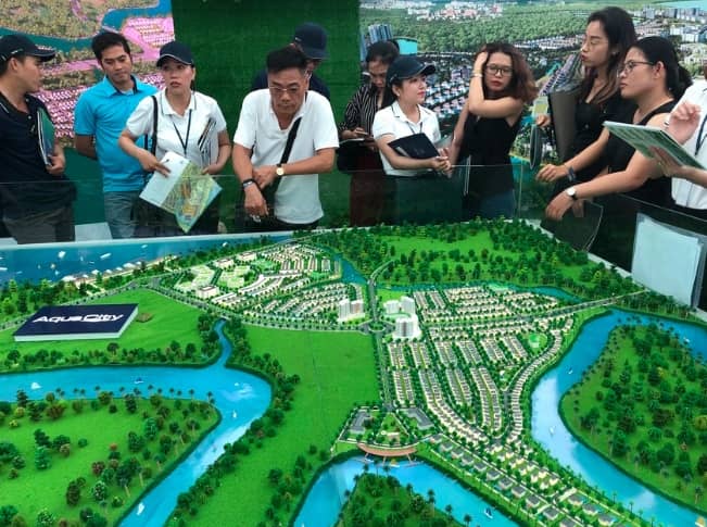 'Ông lớn' bất động sản đổ vốn về tỉnh: Thị trường liệu có trỗi dậy?