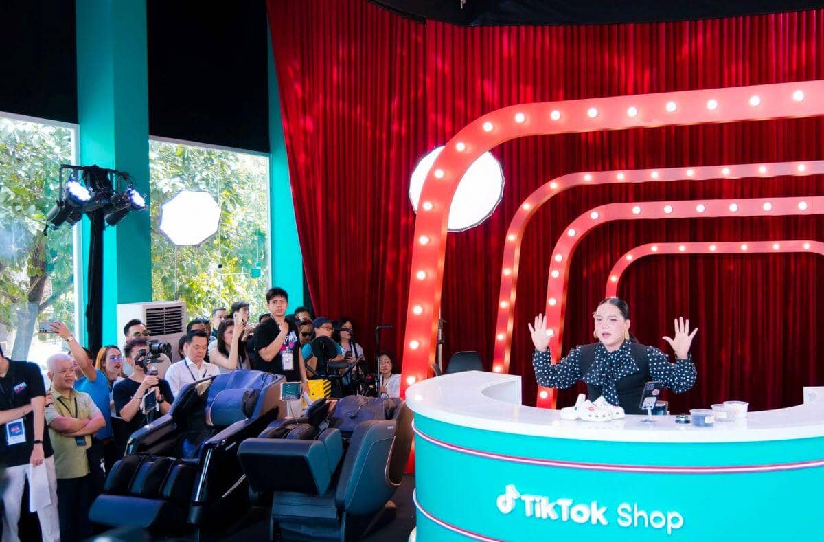 Không chỉ ‘chiến thần’ livestream, tiktoker Phạm Thoại còn sở hữu công ty tiền tỷ