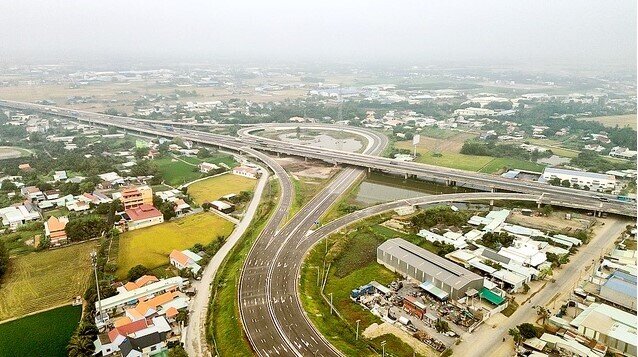 Thủ tướng chỉ thị gấp, 23 cao tốc trên cả nước lần đầu tiên đồng loạt làm việc này