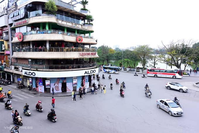 Hà Nội dự kiến phá bỏ tòa nhà 'Hàm cá mập'