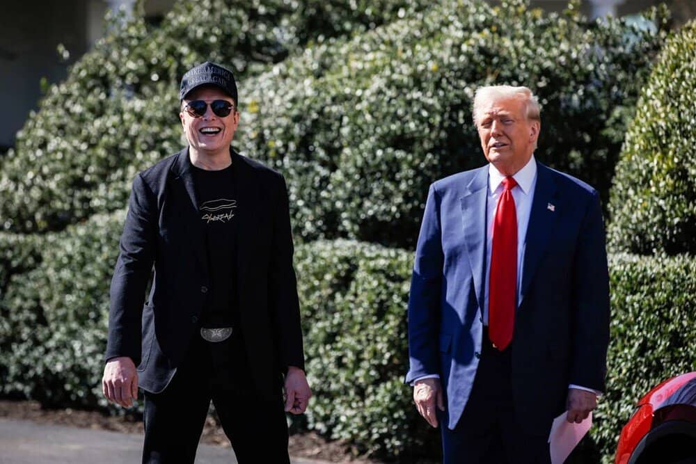 Ông Trump liên tục 'quay xe': Kinh tế Mỹ chắc chắn không suy thoái, thị trường chứng khoán lên xuống là bình thường!