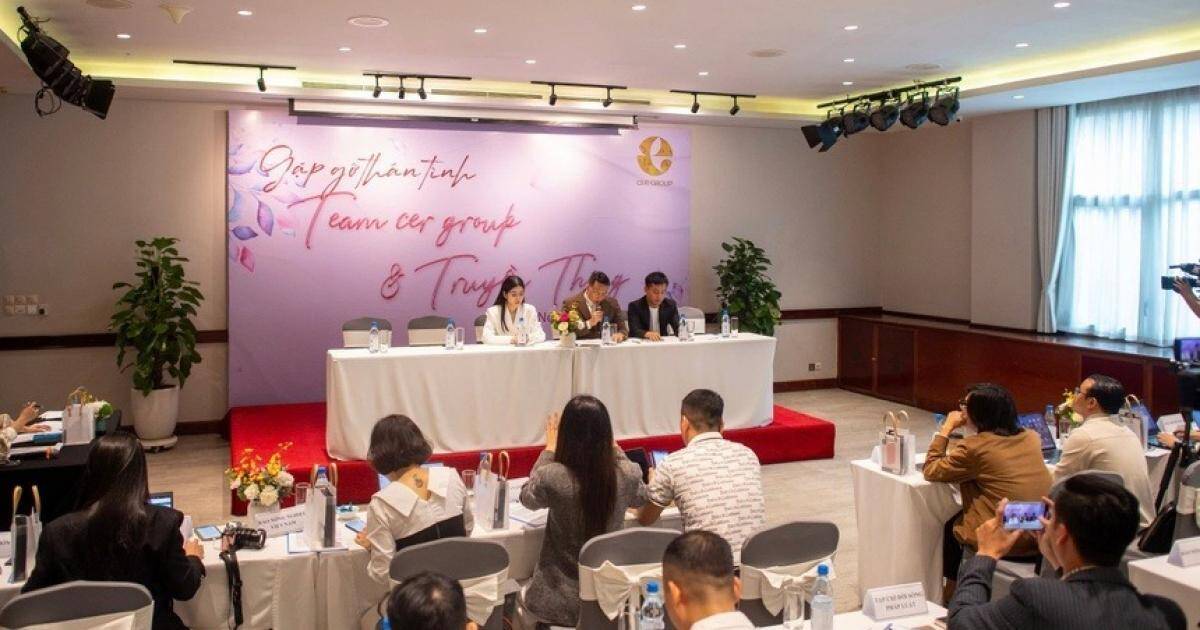 Vụ họp báo 'chui': Thùy Tiên vắng mặt khó hiểu, Quang Linh về châu Phi