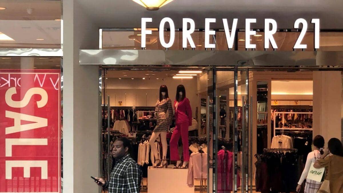Forever 21 sắp đóng cửa toàn bộ cửa hàng tại Mỹ: Tất cả là tại Shein và Temu?