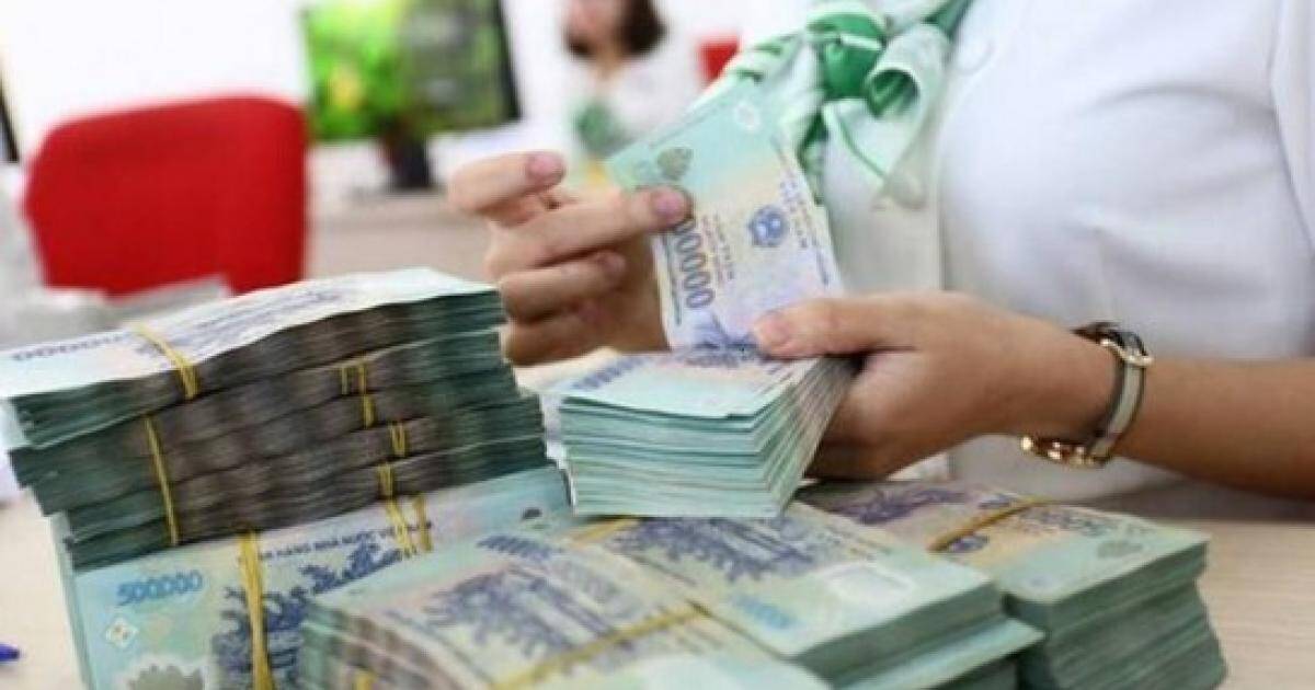 Lãi vay giảm 0,8% từ đầu năm, đã có 23 ngân hàng hạ lãi suất huy động