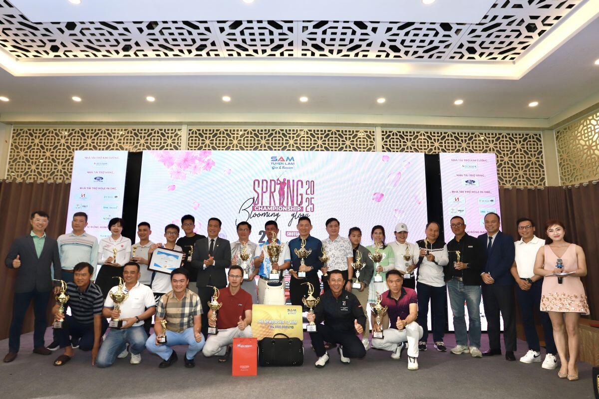 Golfer Lưu Ngọc Sáng vô địch giải SAM Tuyen Lam Spring Championship 2025 - Blooming Glory