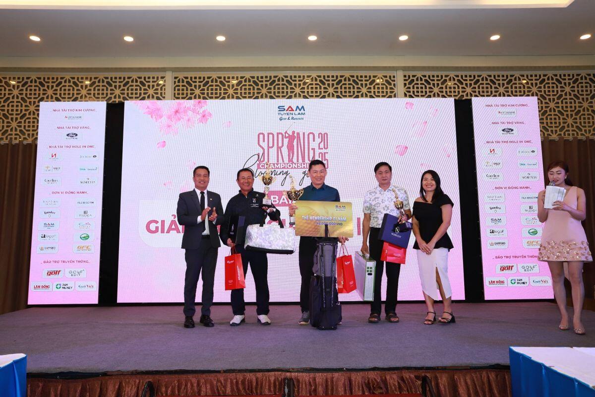 Golfer Lưu Ngọc Sáng vô địch giải SAM Tuyen Lam Spring Championship 2025 - Blooming Glory